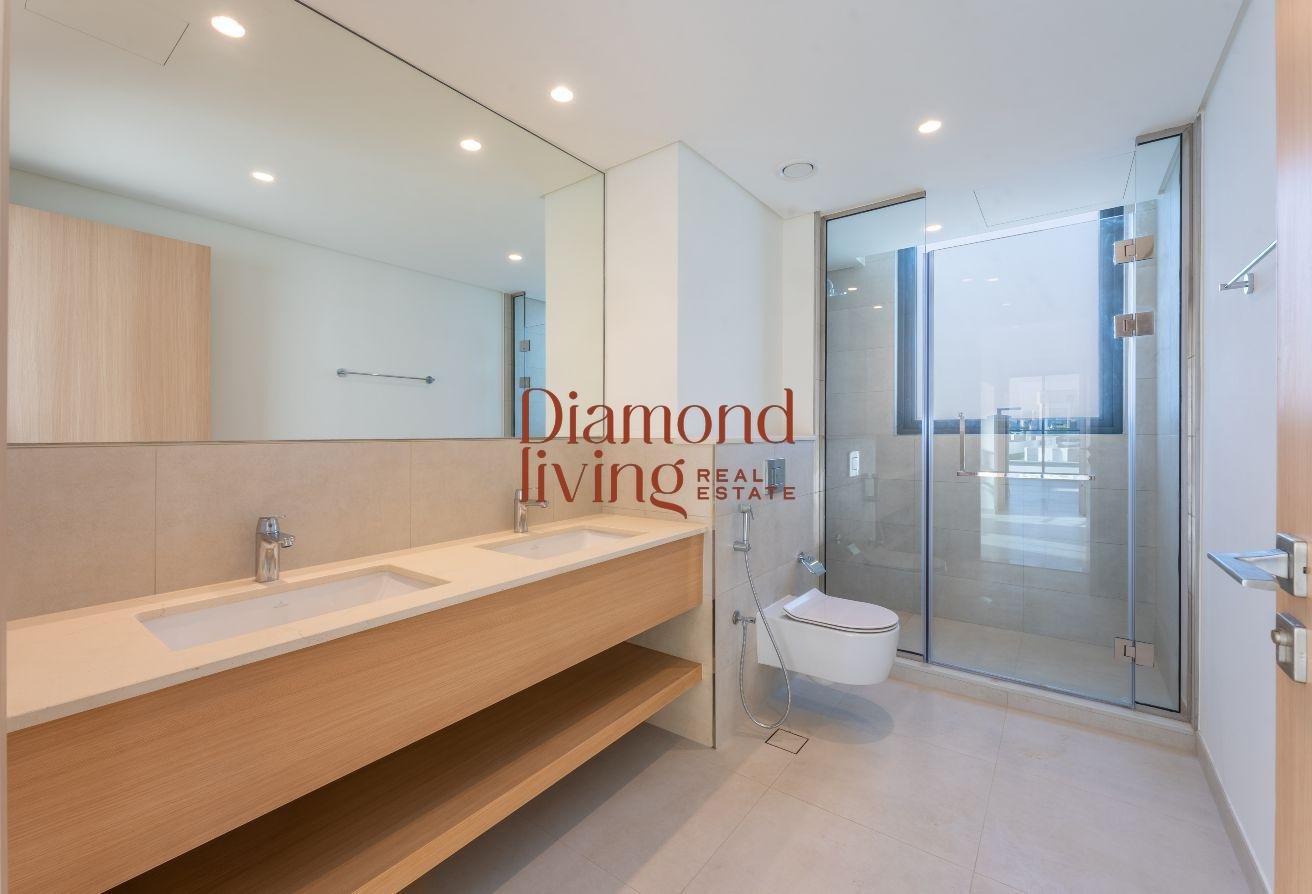 Corner Lot | Near Amenities | Multiple Options