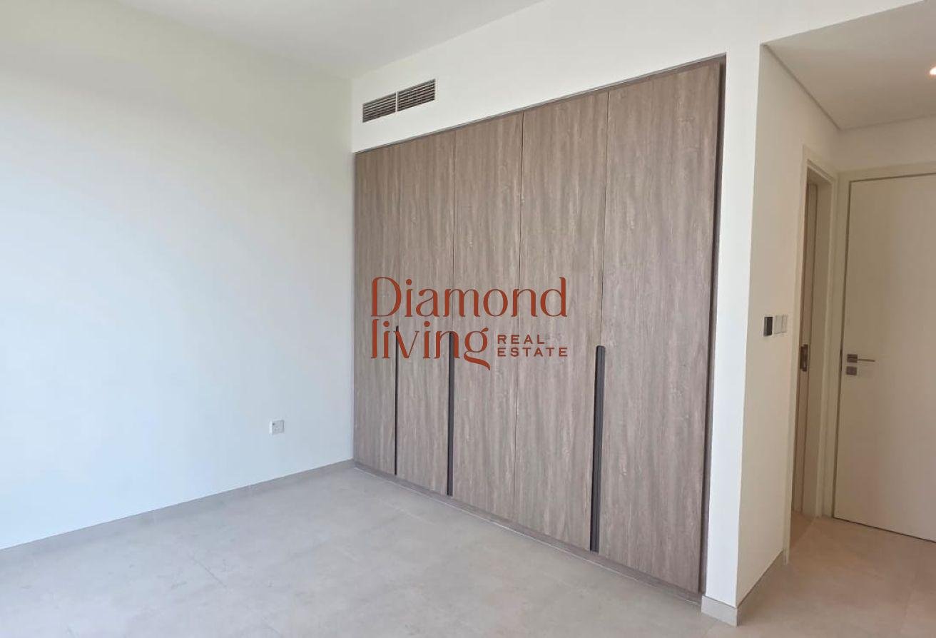 Vacant | Prime Location | Big Layout