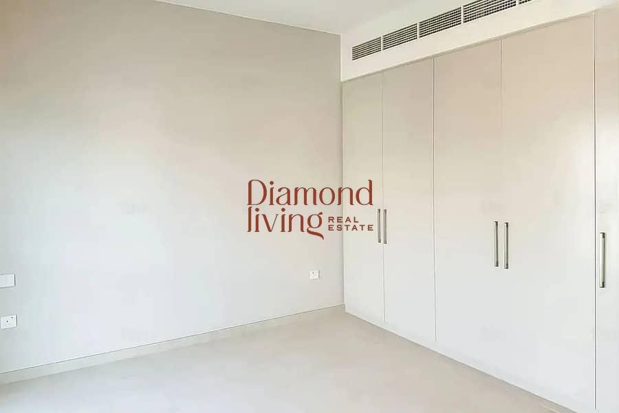 Corner Lot | Triplex | Handover Soon