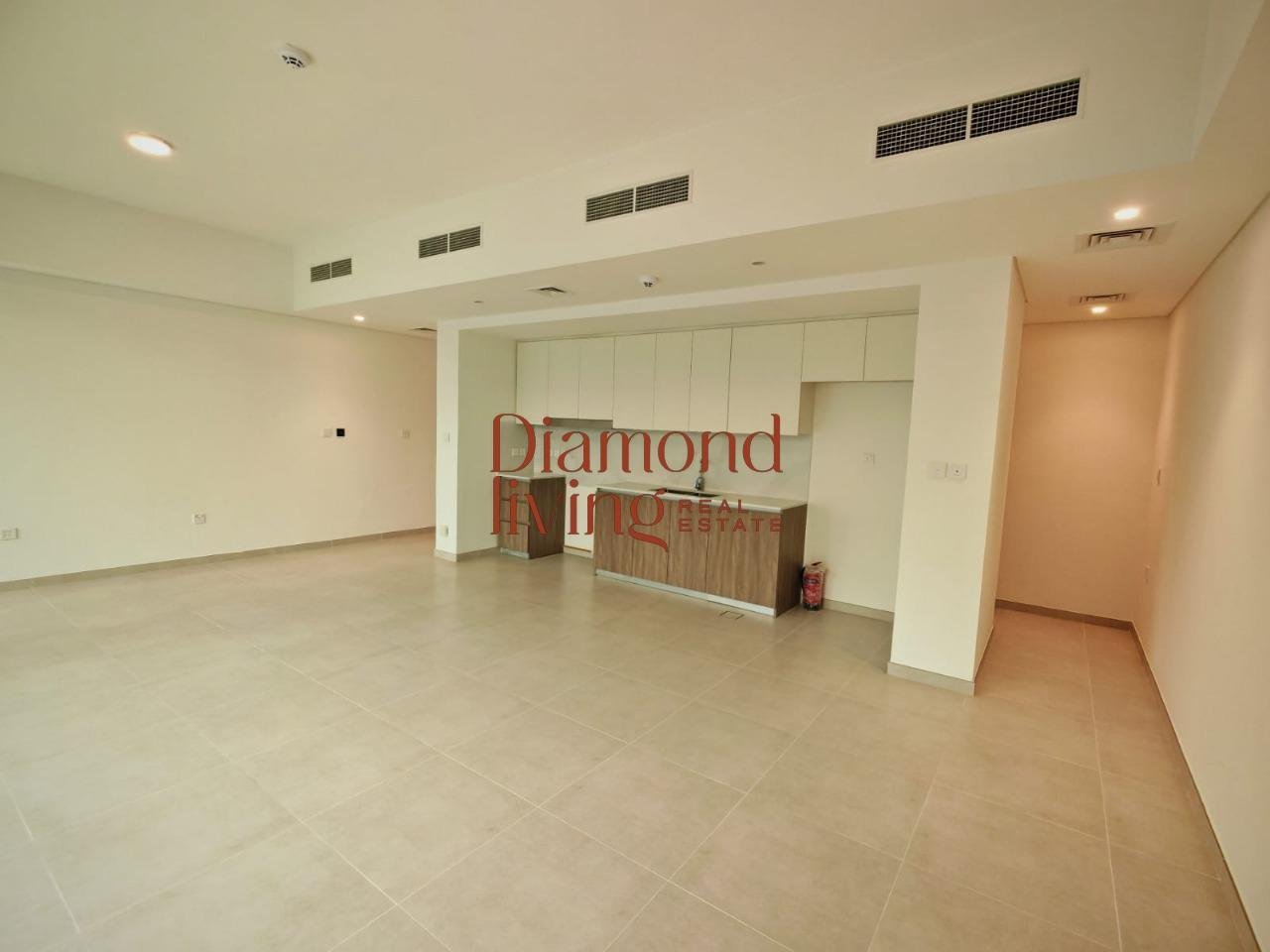 Vacant | Park View | Modern Layout