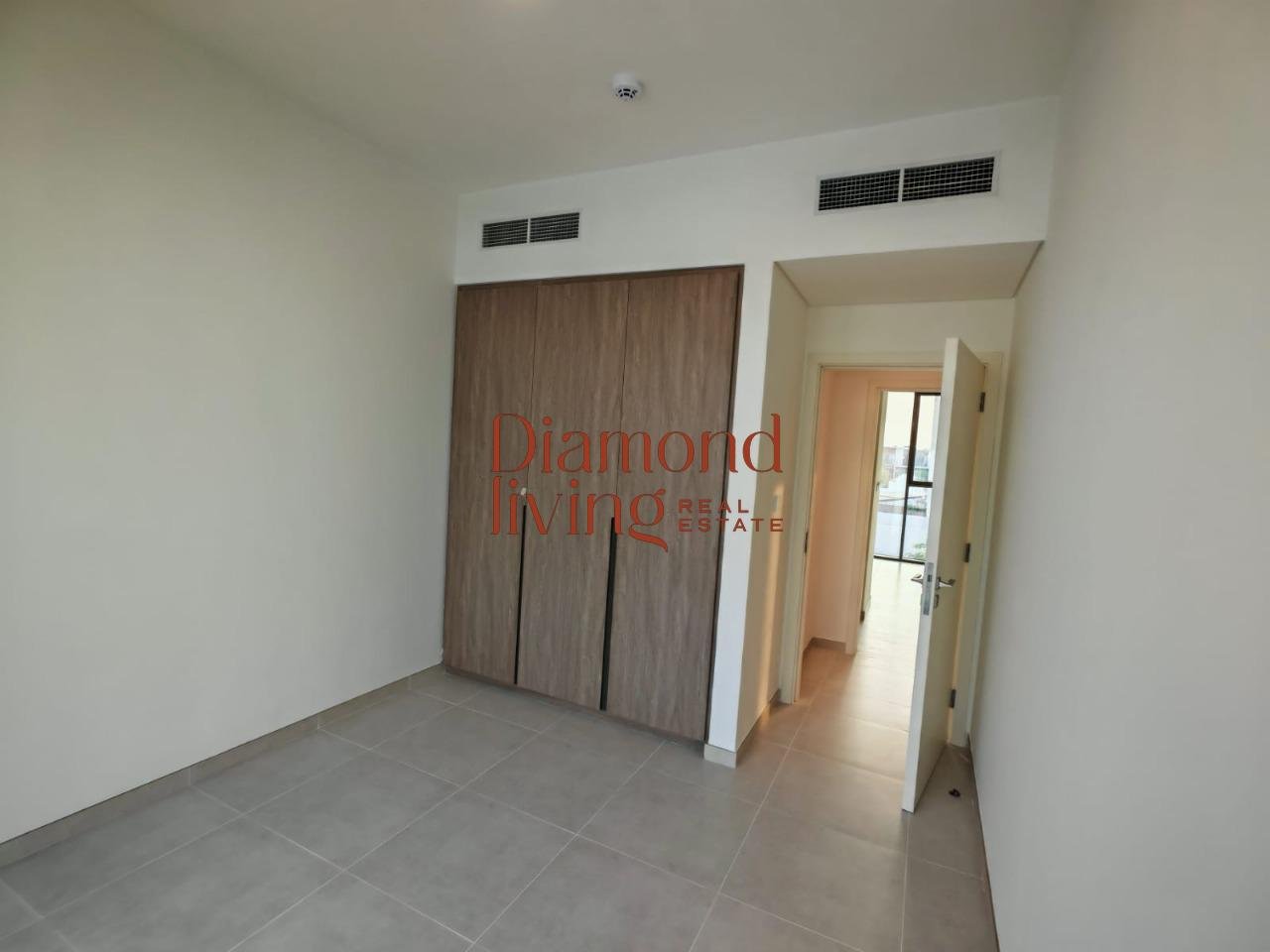 Vacant | Park View | Modern Layout