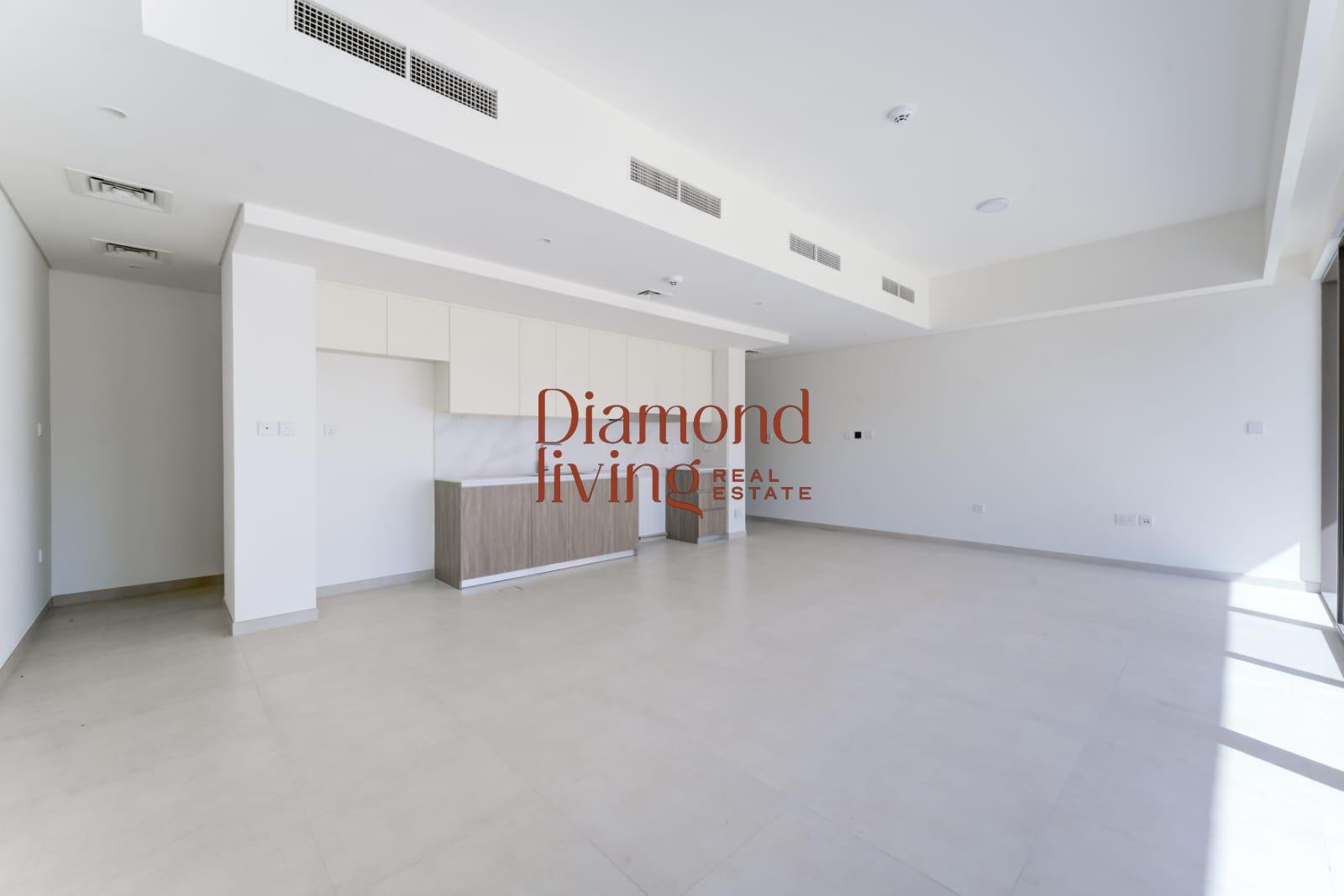 Exclusive | Single Row | Internal Location