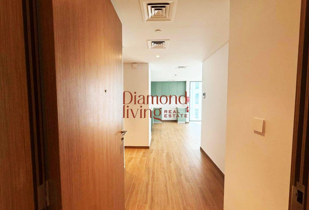 Corner Unit | Brandnew | Pool View