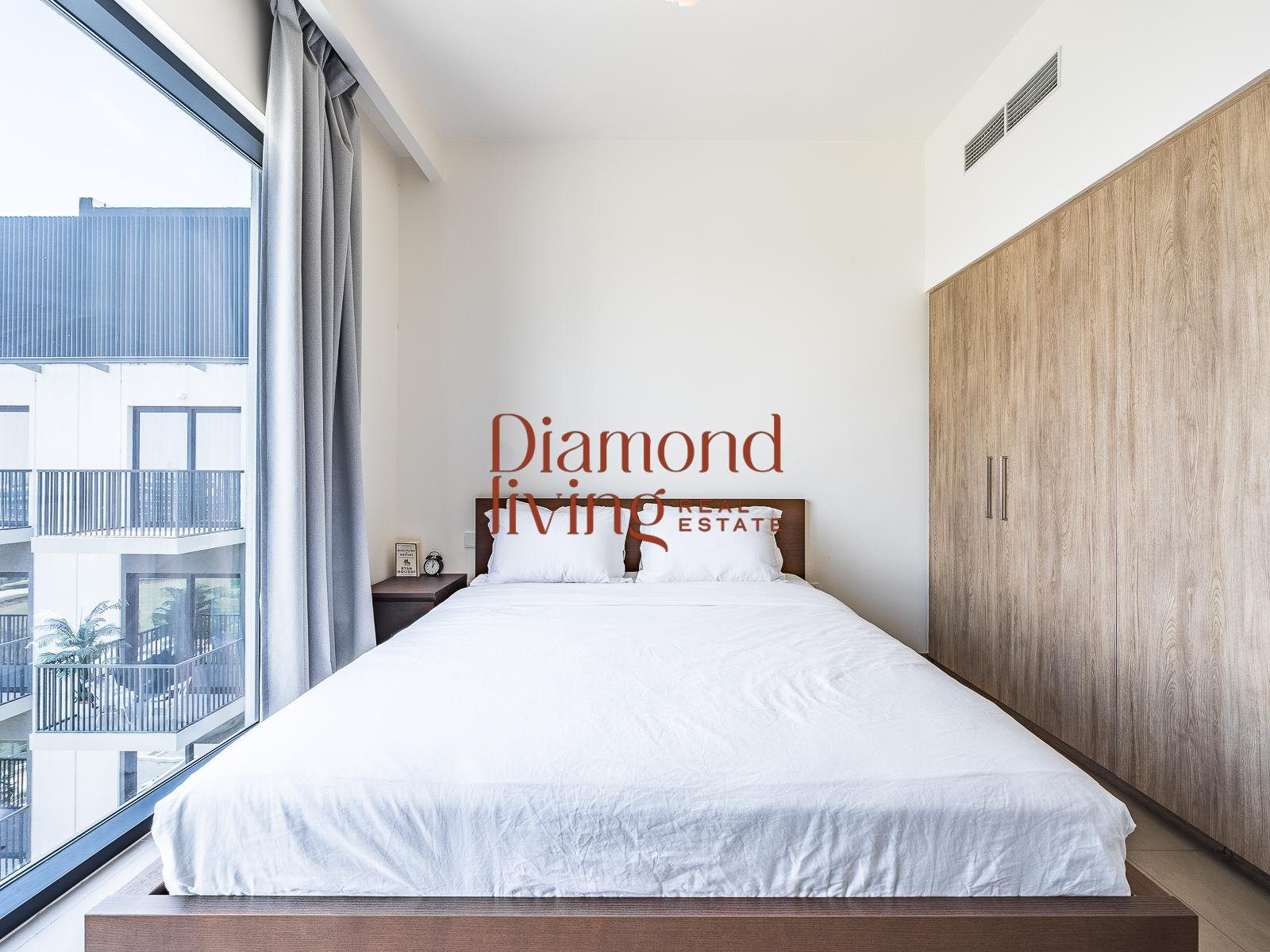 Exclusive | Park View | Owner Occupied