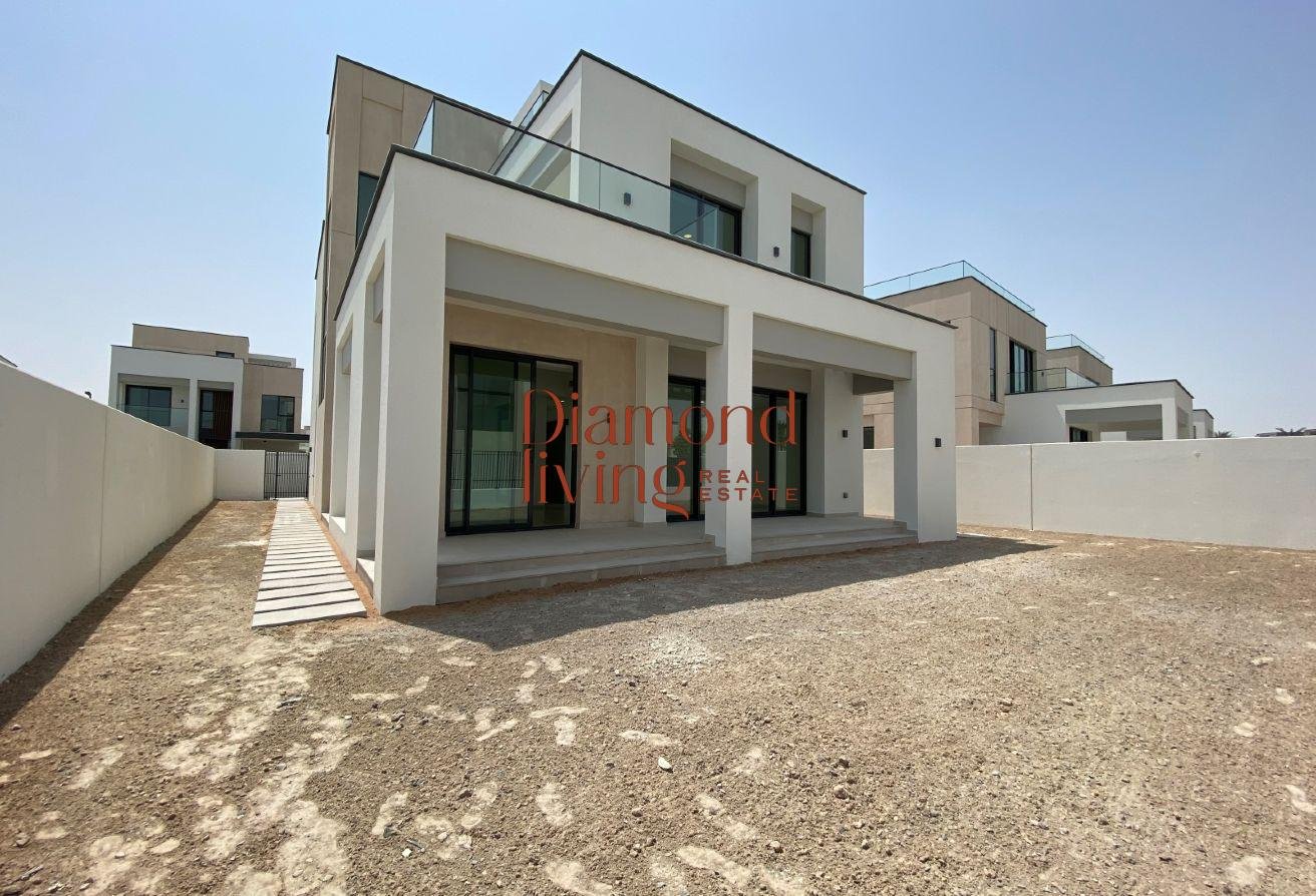 Corner Lot | Near Amenities | Multiple Options