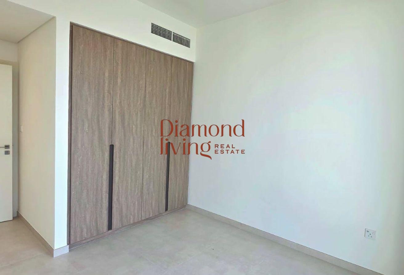 Vacant | Prime Location | Big Layout