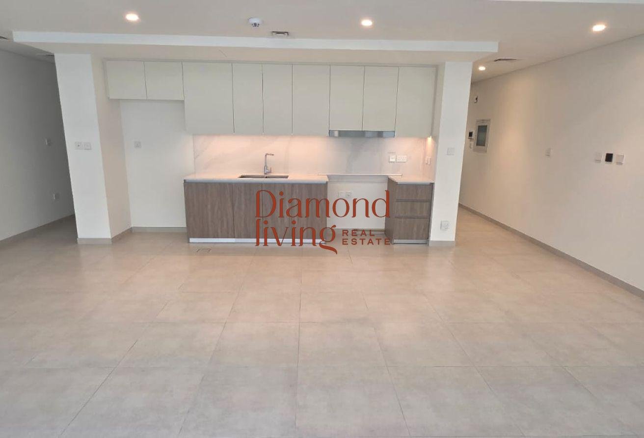 Vacant | Prime Location | Big Layout