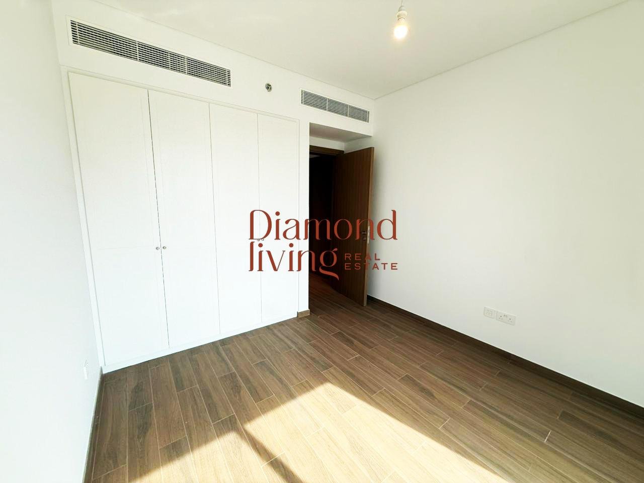 Brandnew Spacious | Modern Layout | Prime Location