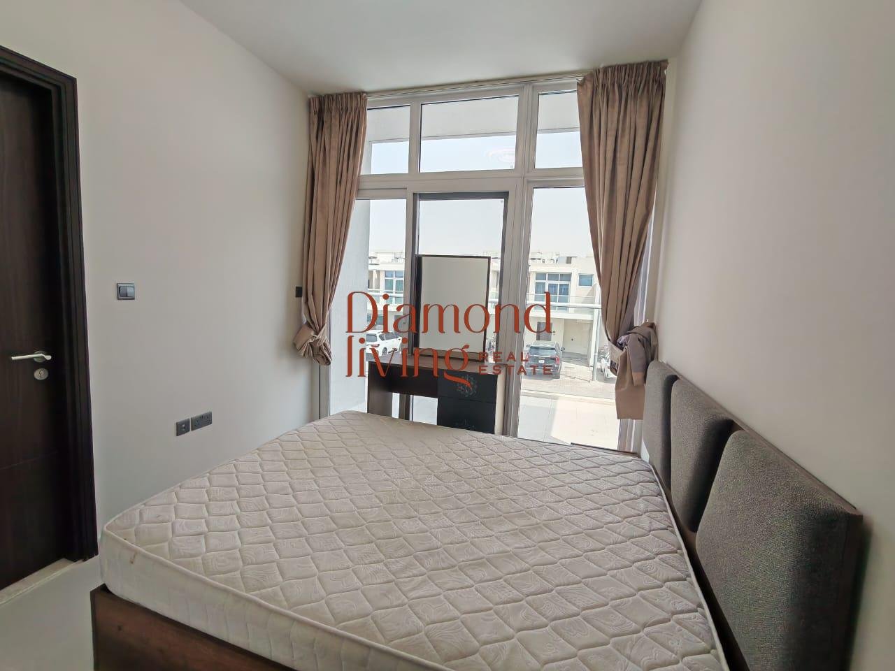 Single Row | Premium Furnished | Best Price